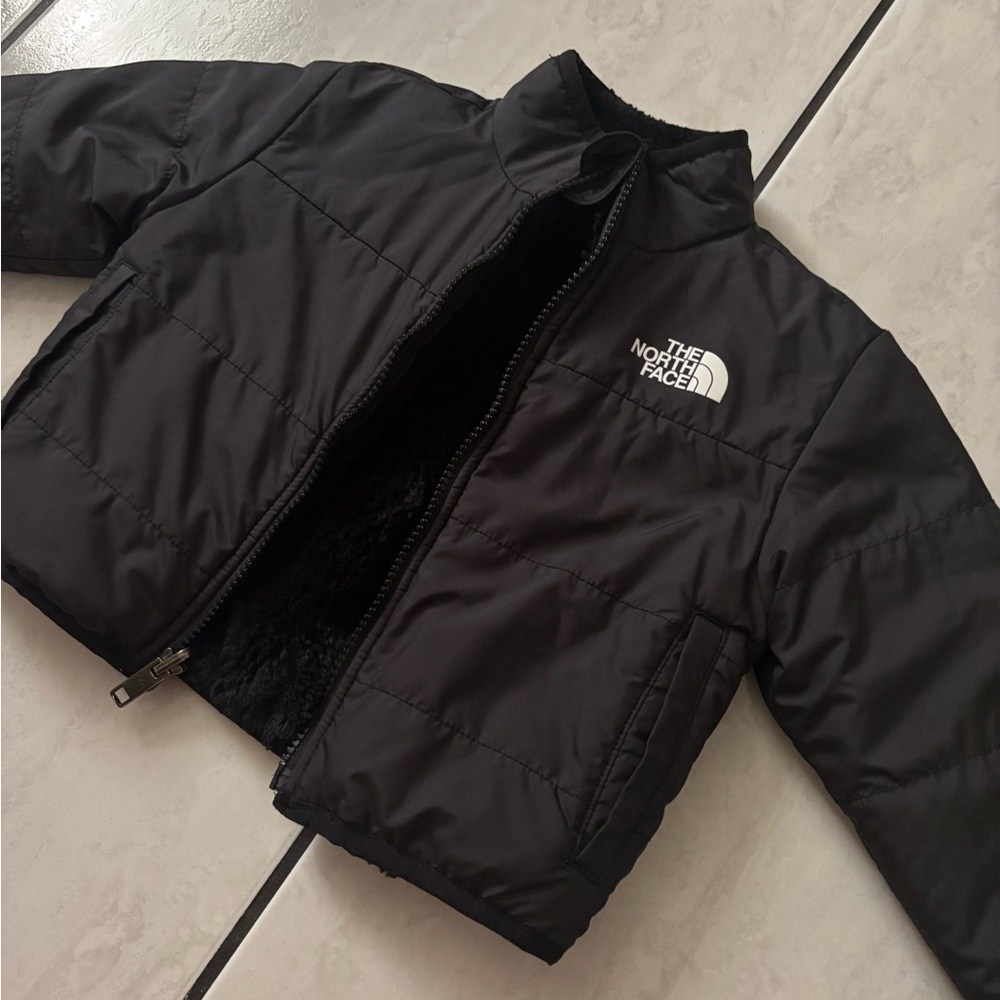 The North Face Kids Reversible Black Mossbud Jacket